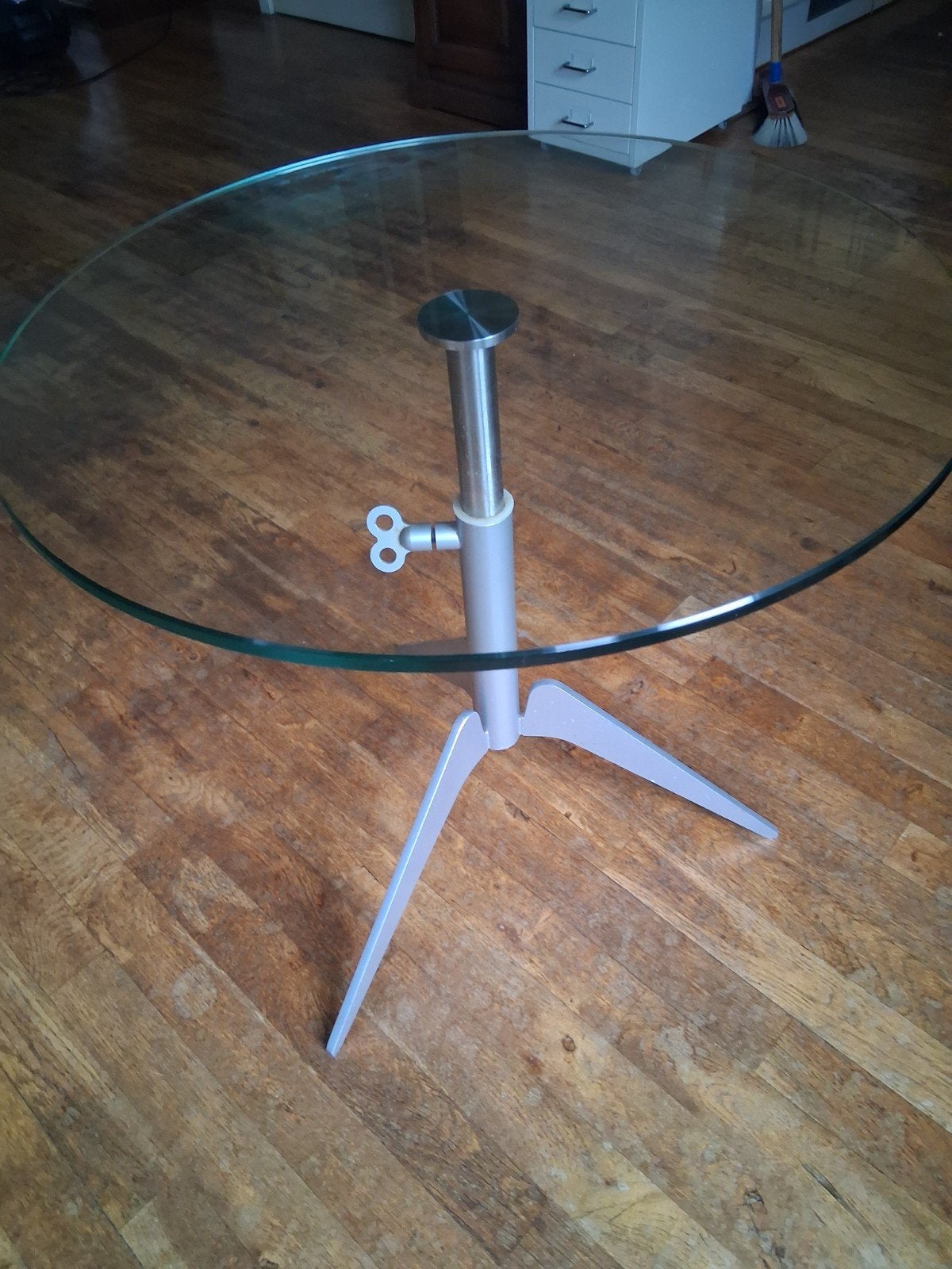 Metaform Dingo salontafel - verstelbaar glas en metaal, Gebruikt, Modern design, Tijdloos, Rond, Glas