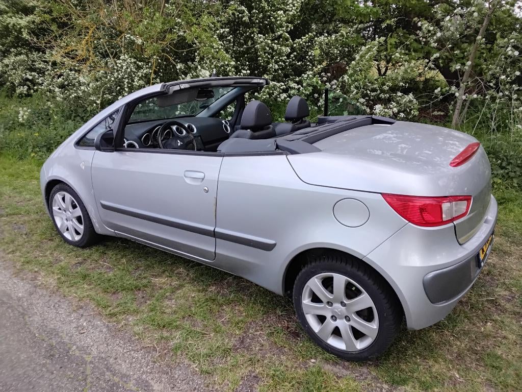 Mitsubishi Colt 1.5 CZC 2006 Grijs cabrio, Voorwielaandrijving, 15 km/l, 4 cilinders, Cabriolet