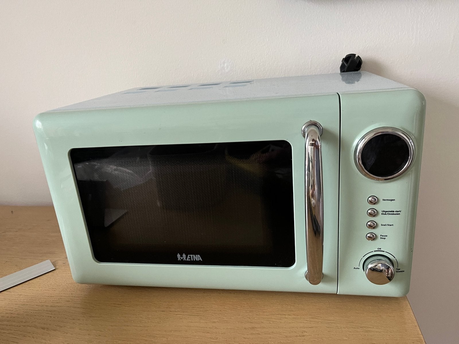 Retro magnetron, Witgoed en Apparatuur, Magnetrons, Ophalen, Gebruikt