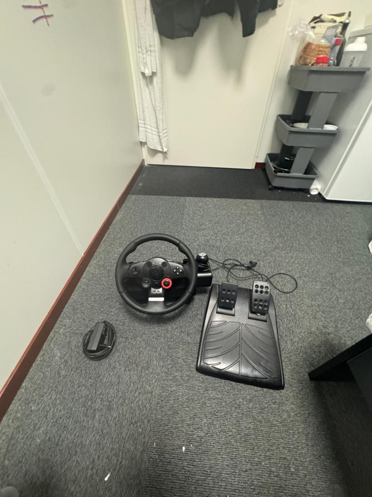 Logitech Driving Force GT Racestuur - Perfecte Staat, Spelcomputers en Games, Ophalen, Racestuur, Gebruikt, Force feedback
