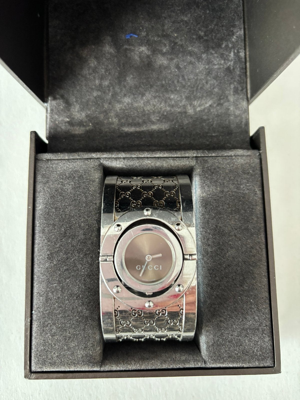Horloge gucci, Sieraden, Tassen en Uiterlijk, Overige merken, Staal, Polshorloge, Ophalen of Verzenden