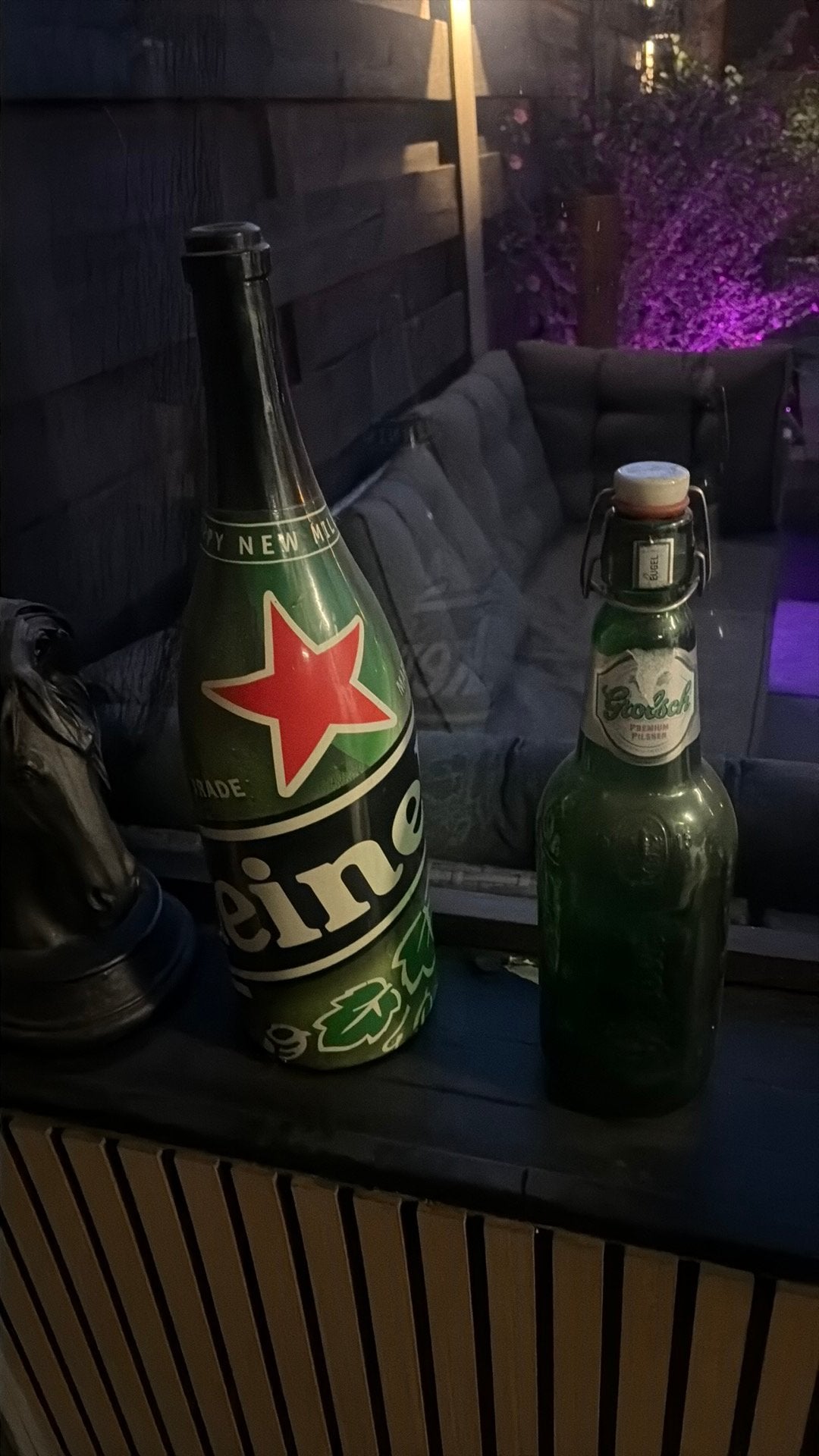 Groten bierflessen voor decoratie mancave, Ophalen, Zo goed als nieuw