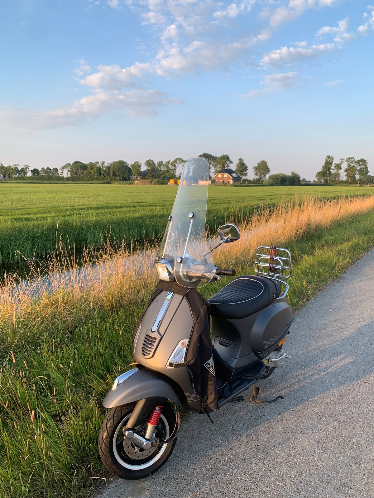 Prachtige Vespa S sport, 25 km, 2012 slechts 5574 km, Ophalen, Vespa S, Zo goed als nieuw, Benzine