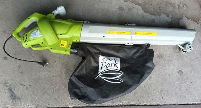Central Park Elektrische Bladblazer en zuiger met snoer, Ophalen, Gebruikt, Central Park, Met opvangzak
