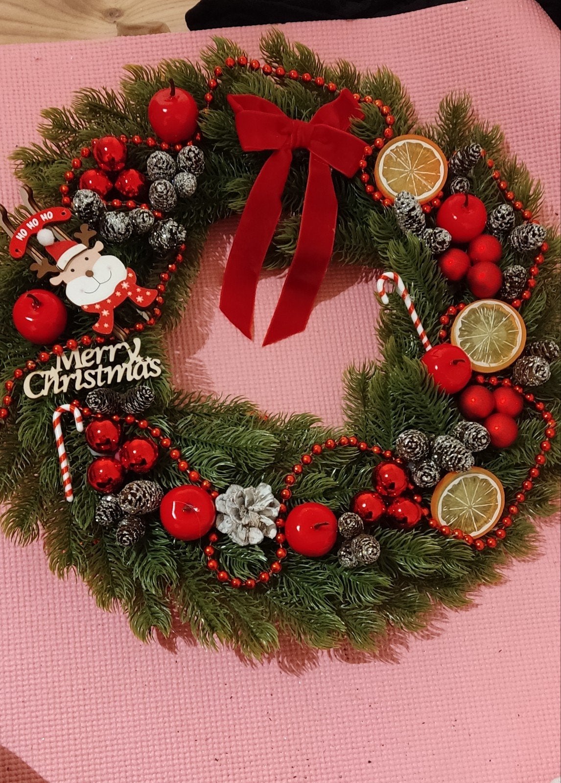 Feestelijke Kerstkrans met Verlichting en Decoratie, Ophalen of Verzenden, Nieuw
