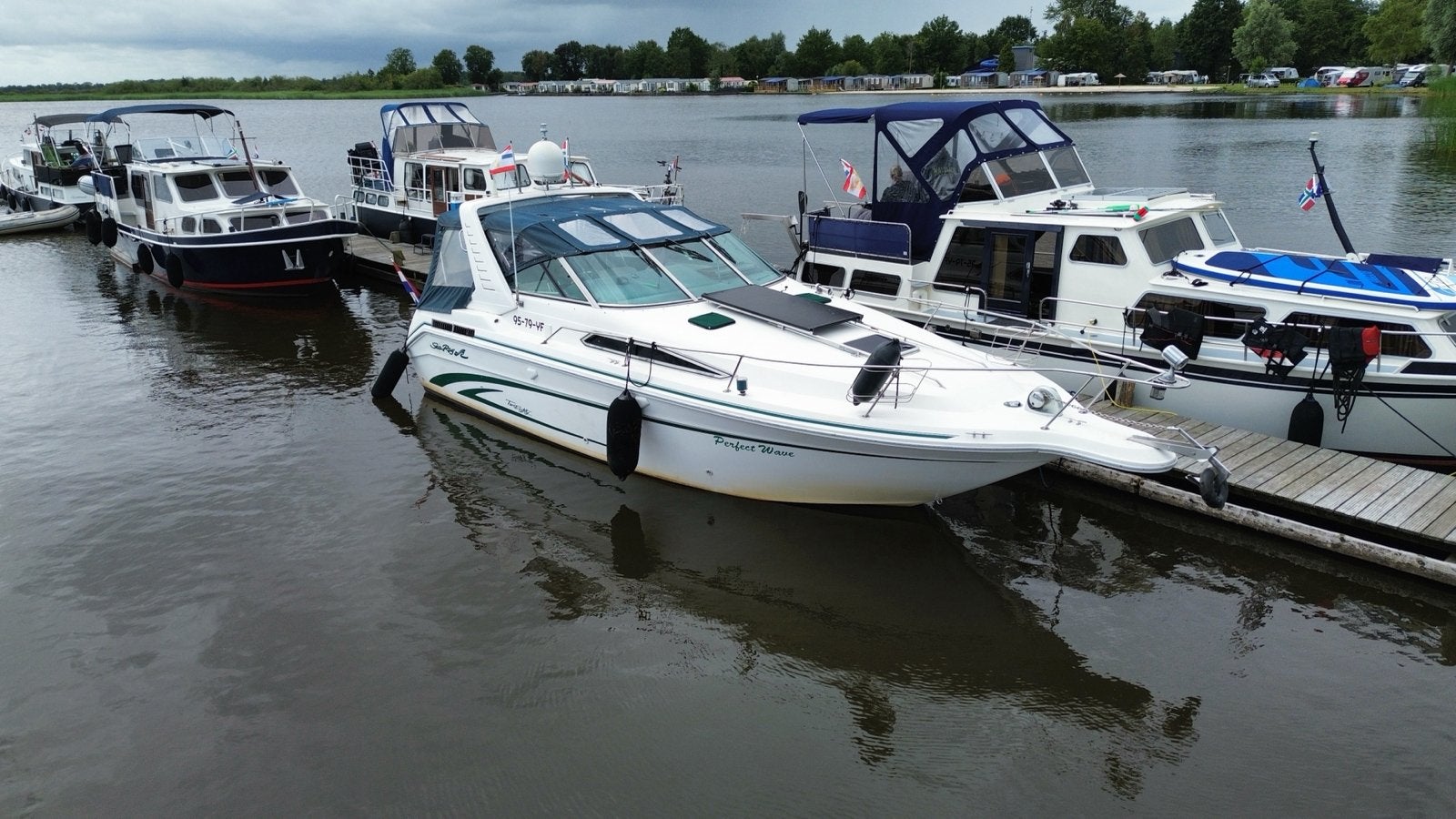 Sea Ray 280 Sundancer – Zeer complete en nette speedcruiser., Watersport en Boten, Gebruikt, Biminitop, Polyester, Sea Ray