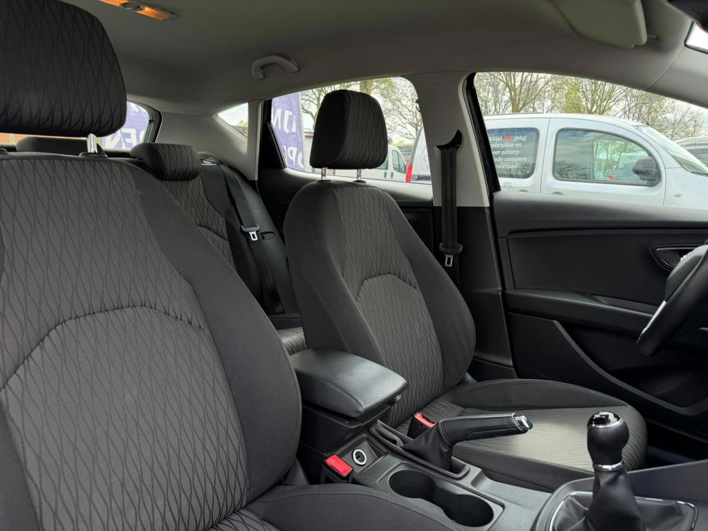 Seat LEON 1.4 TSI Style l CRUISE CONTROL l CLIMATRONIC l PDC, Voorwielaandrijving, Euro 5, Stof, Gebruikt