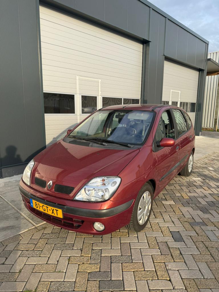 Renault Scénic 1.6 16V nieuwe apk, Auto's, Renault, Bedrijf, Scénic, Benzine, C, MPV, Handgeschakeld, Origineel Nederlands, Bruin