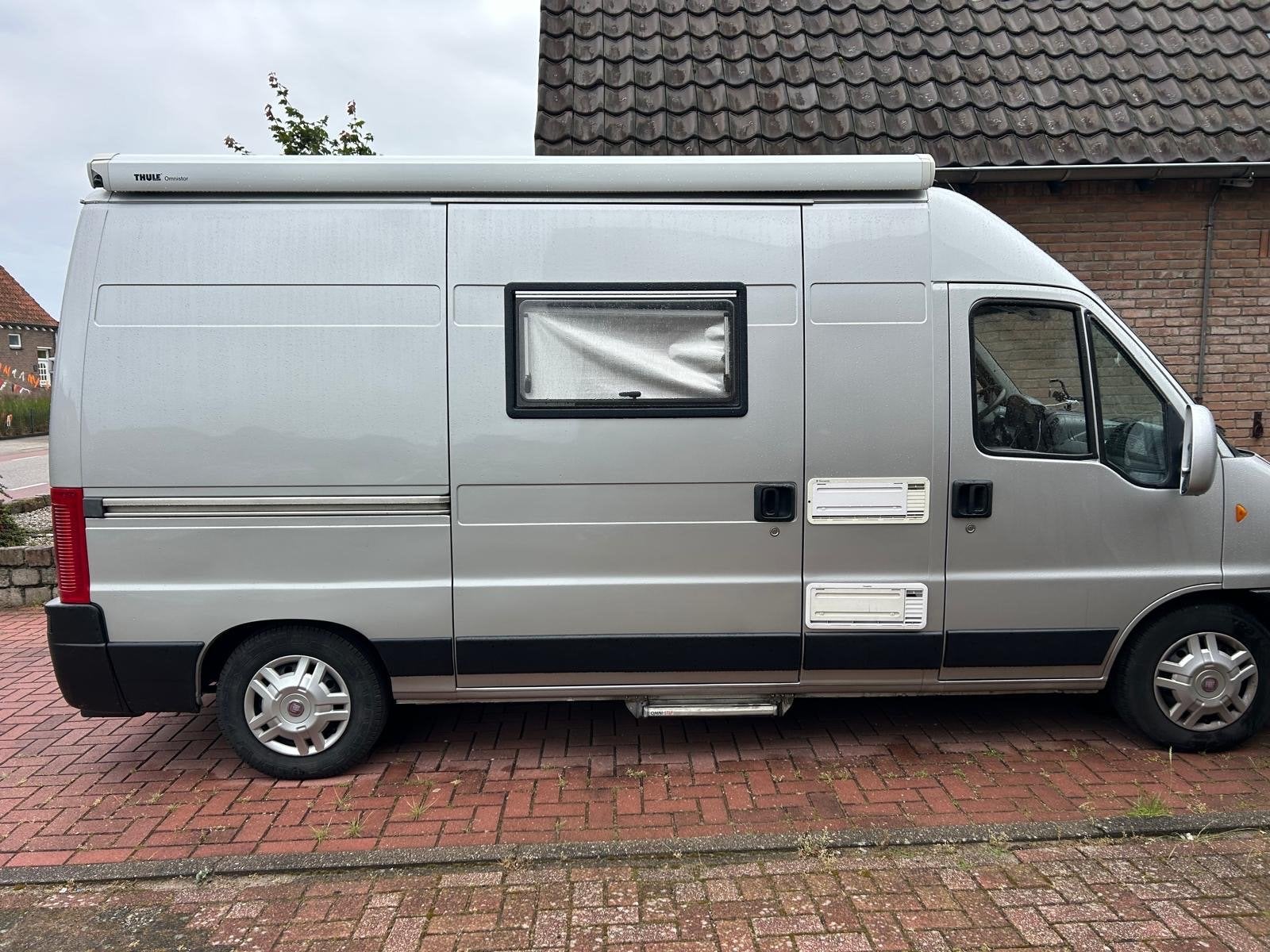 Fiat Ducato Buscamper - Klaar voor avontuur!, Caravans en Kamperen, Campers, Brandblusser, Ringverwarming, Tot en met 2, Particulier