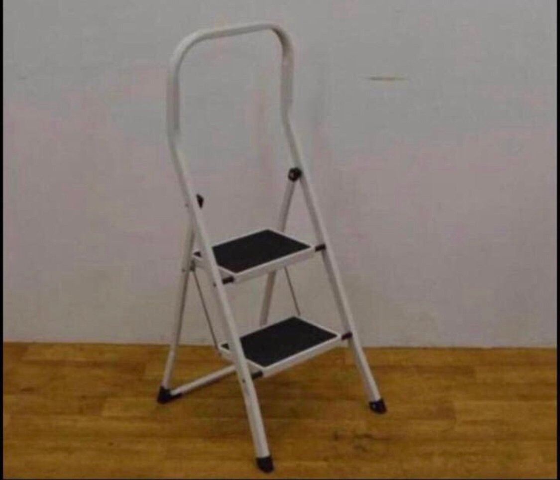 Huishoudtrap/ ladder, Ophalen