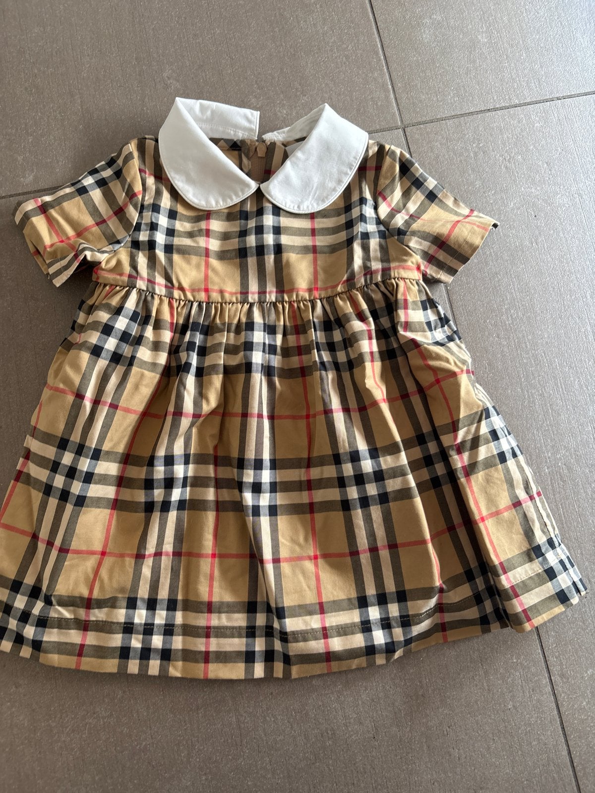Origineel Burberry Jurkje - Maat 74 (9 maanden), Kinderen en Baby's, Ophalen of Verzenden, Zo goed als nieuw, Meisje, Jurkje of Rokje