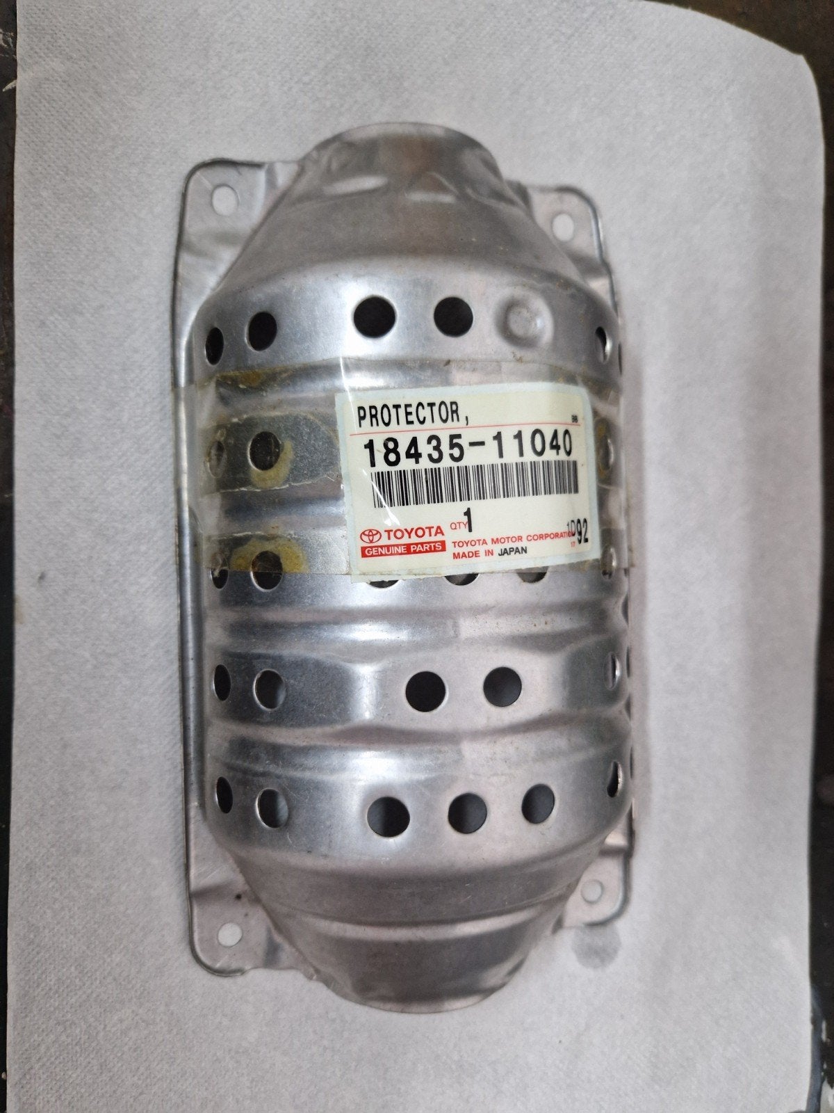 Toyota starlet 96-99 hitteschild voor katalysator, Ophalen of Verzenden, Nieuw, Toyota