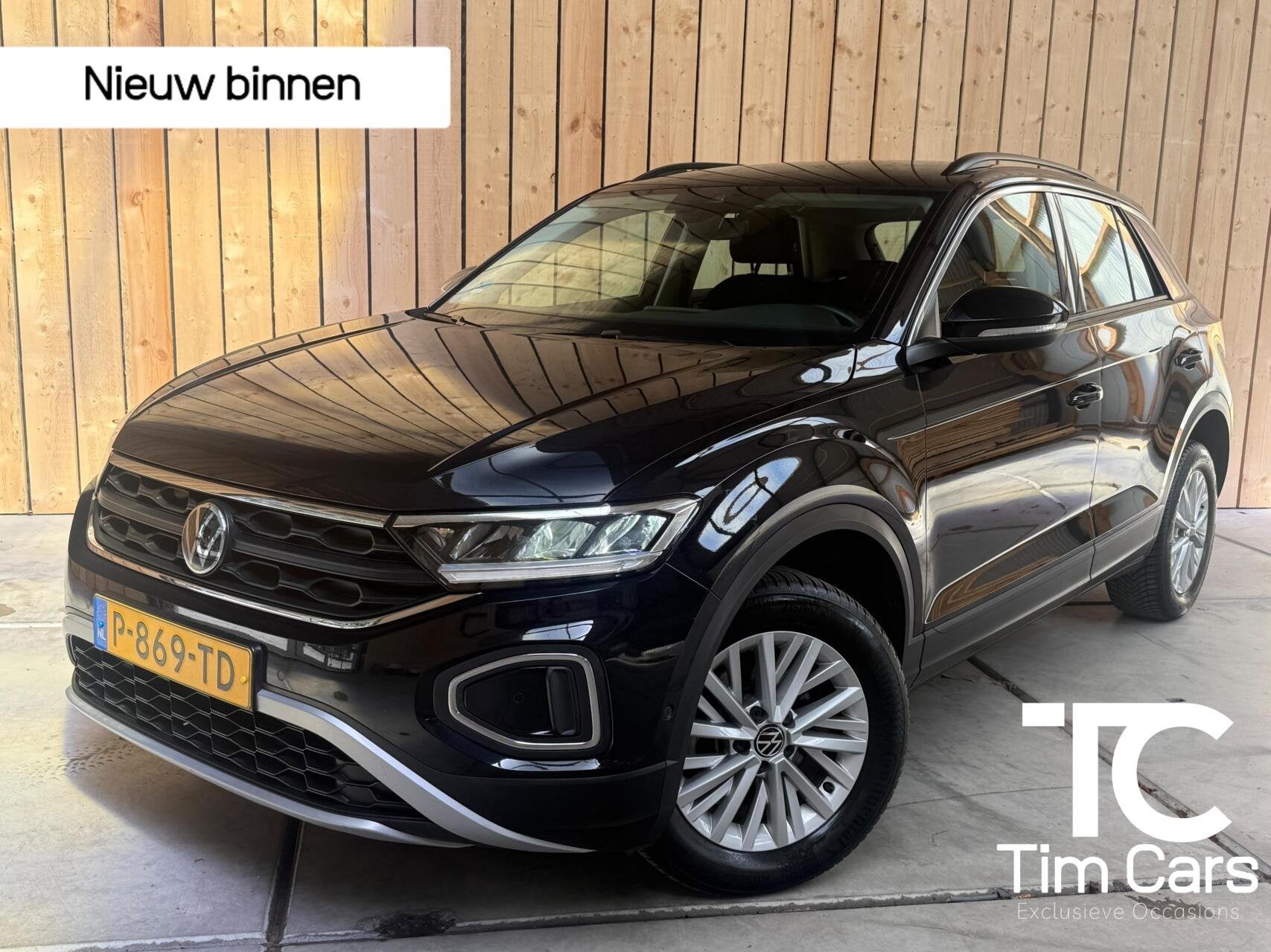 Volkswagen T-Roc 1.0 TSI Life Business Achteruitrijcamera |, Auto's, Voorwielaandrijving, Gebruikt, Euro 6, Zwart