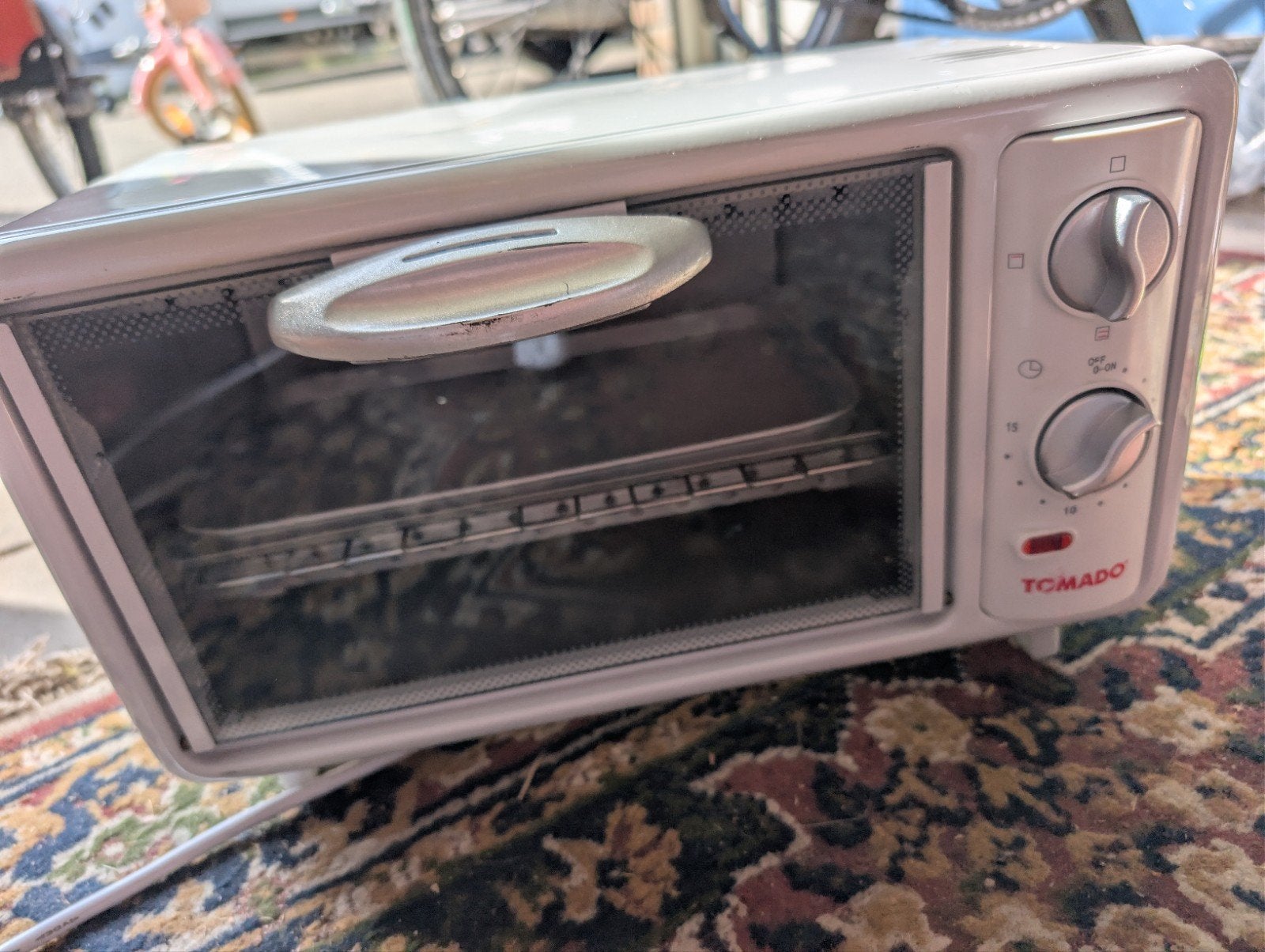 Tomado Mini-oven - Compacte en handige oven, Minder dan 45 cm, Minder dan 45 cm, Ophalen of Verzenden, Vrijstaand
