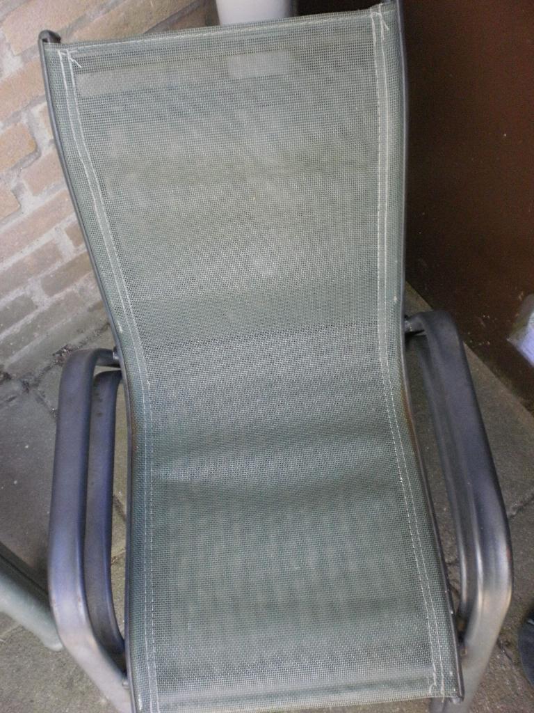 2 kinder tuinstoeltjes, stapelbaar, zgan, Tuin en Terras, Tuinstoelen, Ophalen, Zo goed als nieuw, Textileen, Stapelbaar