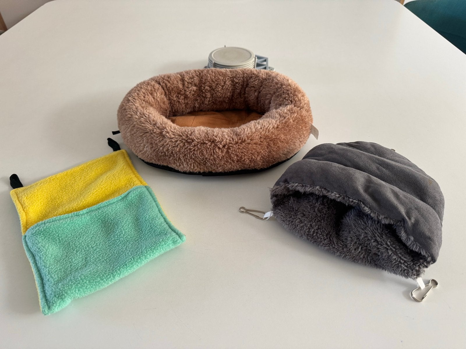 Hamsteraccessoires: 2x slaapzak hangmat 1x mandje, Ophalen of Verzenden, Gebruikt