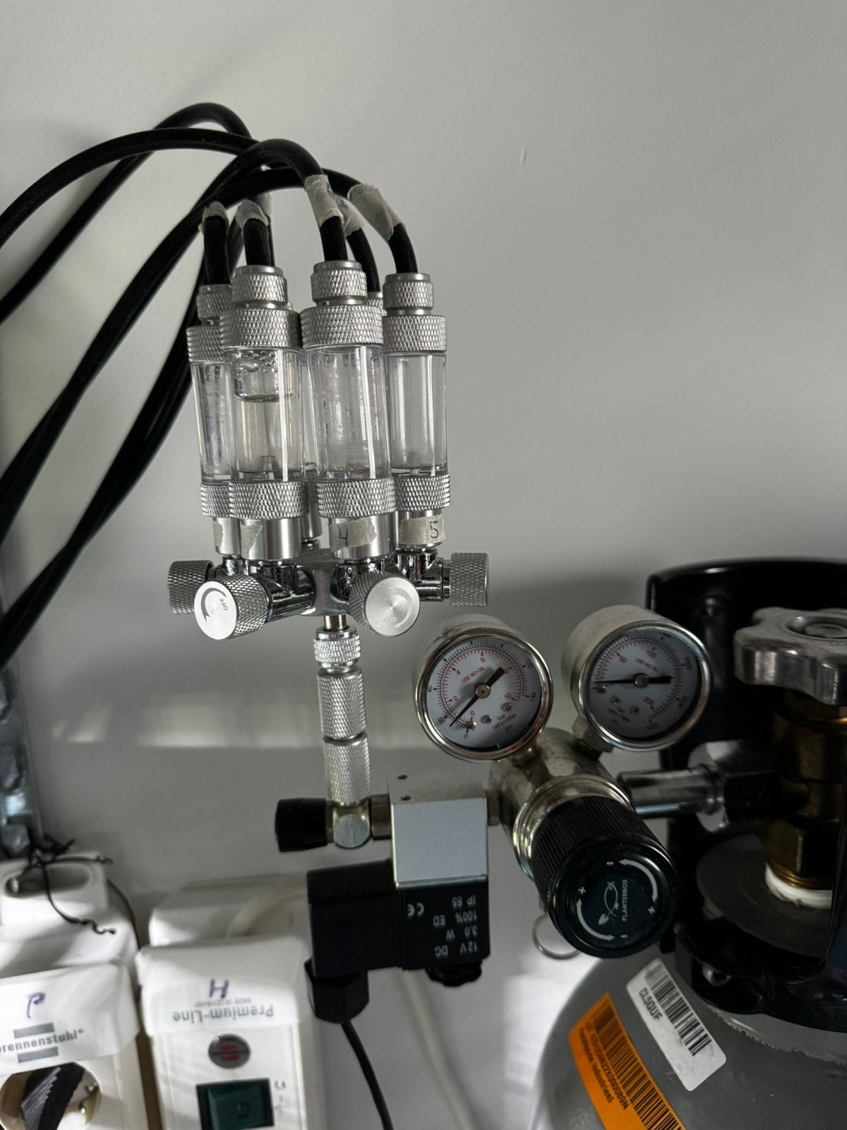 Plantedbox co2 drukregelaar met 6-way splitter, Ophalen of Verzenden, Zo goed als nieuw, CO₂-systeem, Overige merken