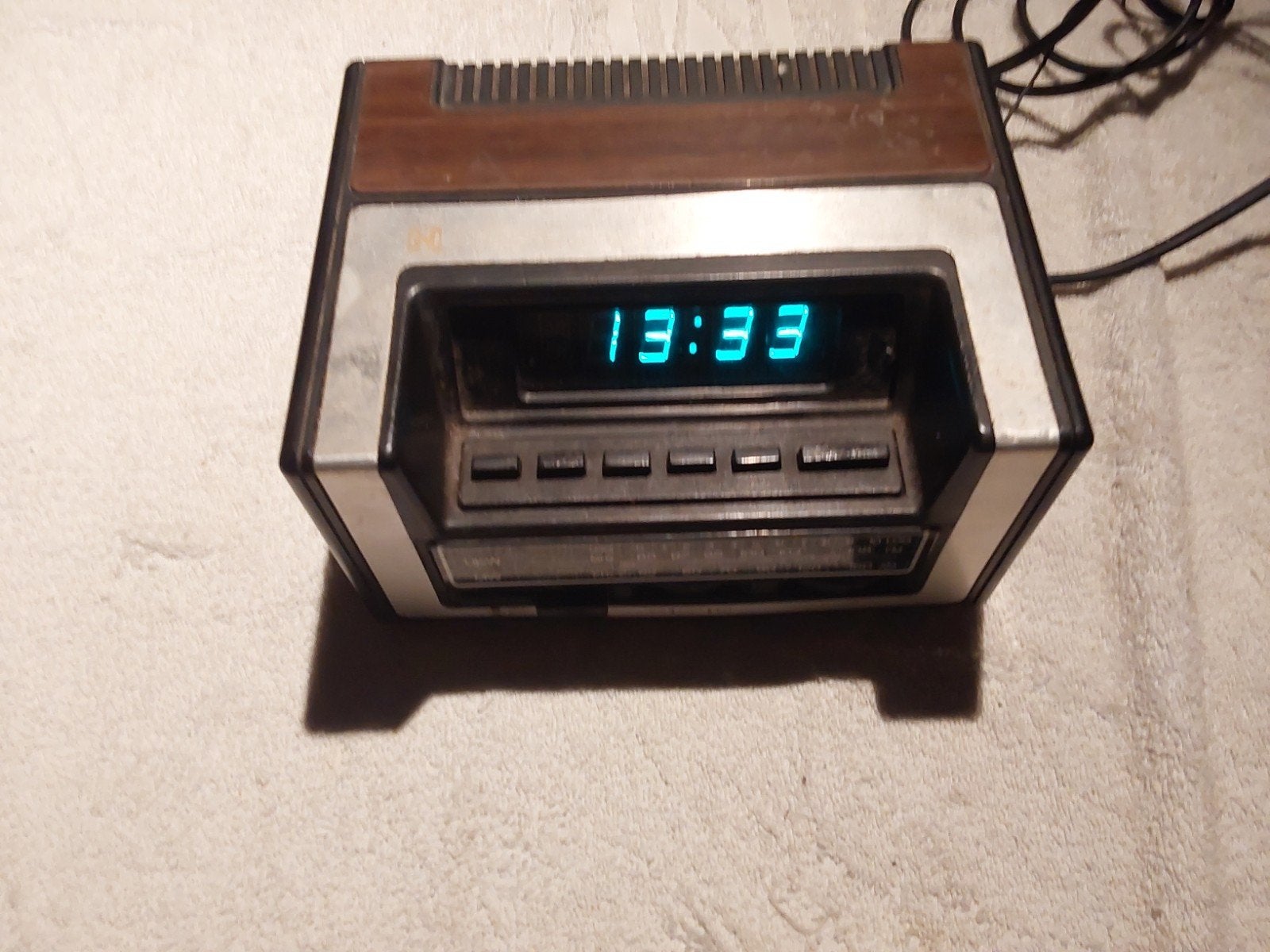 NATIONAL PANASONIC SANKYO NIXIE KLOK WEKKERRADIO RETRO KLOK, Witgoed en Apparatuur, Wekkers, Ophalen of Verzenden