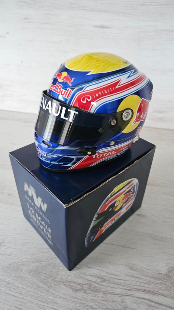 Mark Webber Redbull Racing helm 1/2, Verzamelen, Ophalen of Verzenden, Nieuw, Formule 1