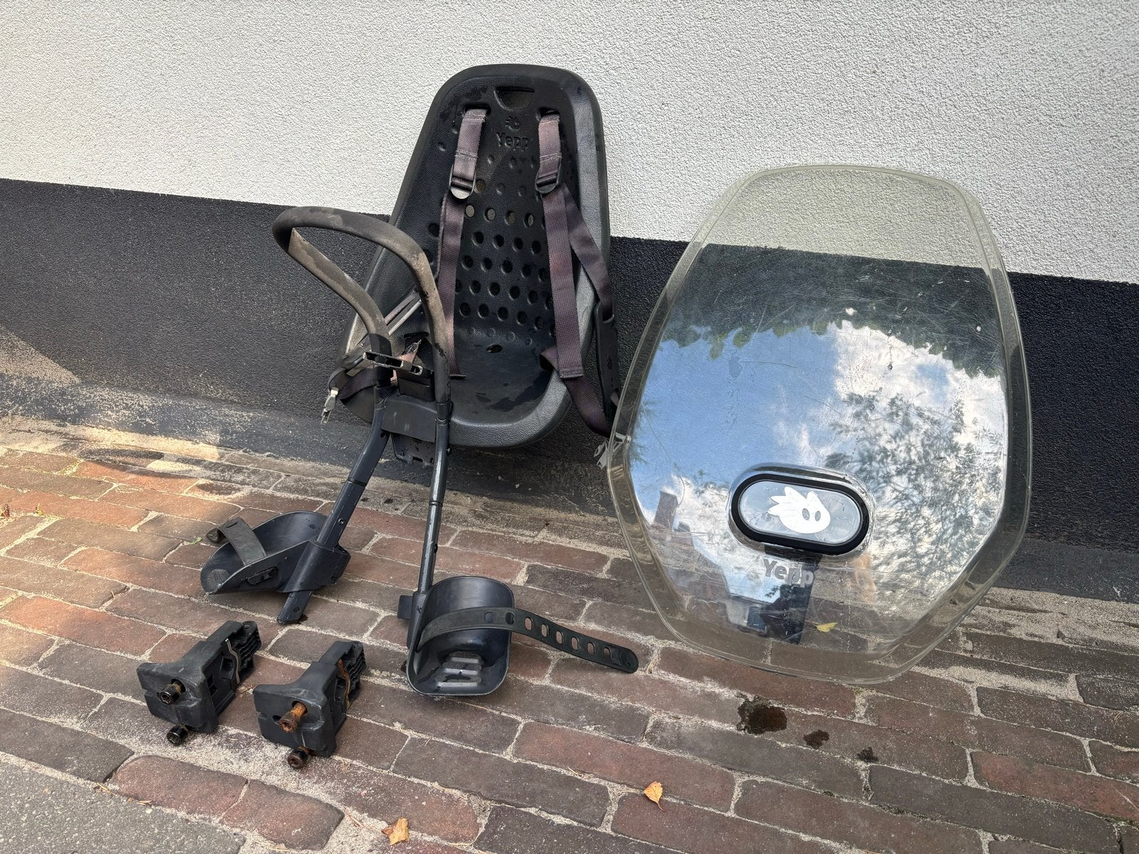 Yepp mini black voorzitje met windscherm - Gebruikt, Ophalen, Voorzitje, 0 t/m 13 kg, Gebruikt
