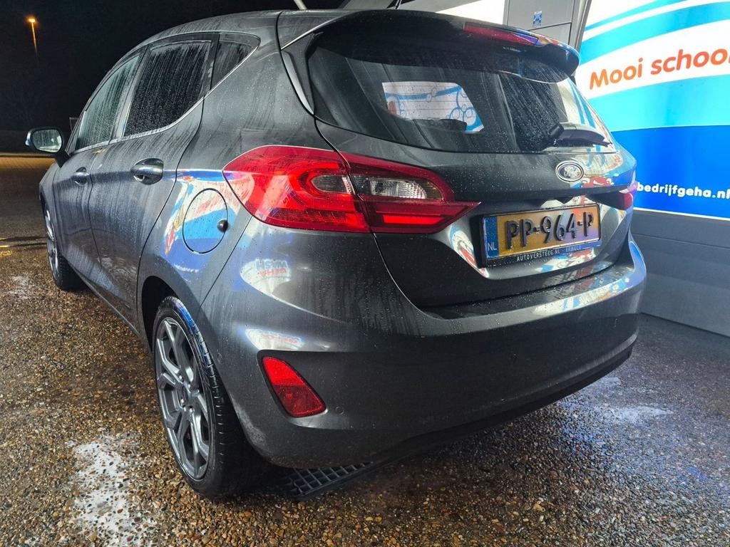 Voorbumper, achterbumper, dakspoiler. Fiesta mk8 2017, Auto-onderdelen, Ophalen, Ford, Bumper