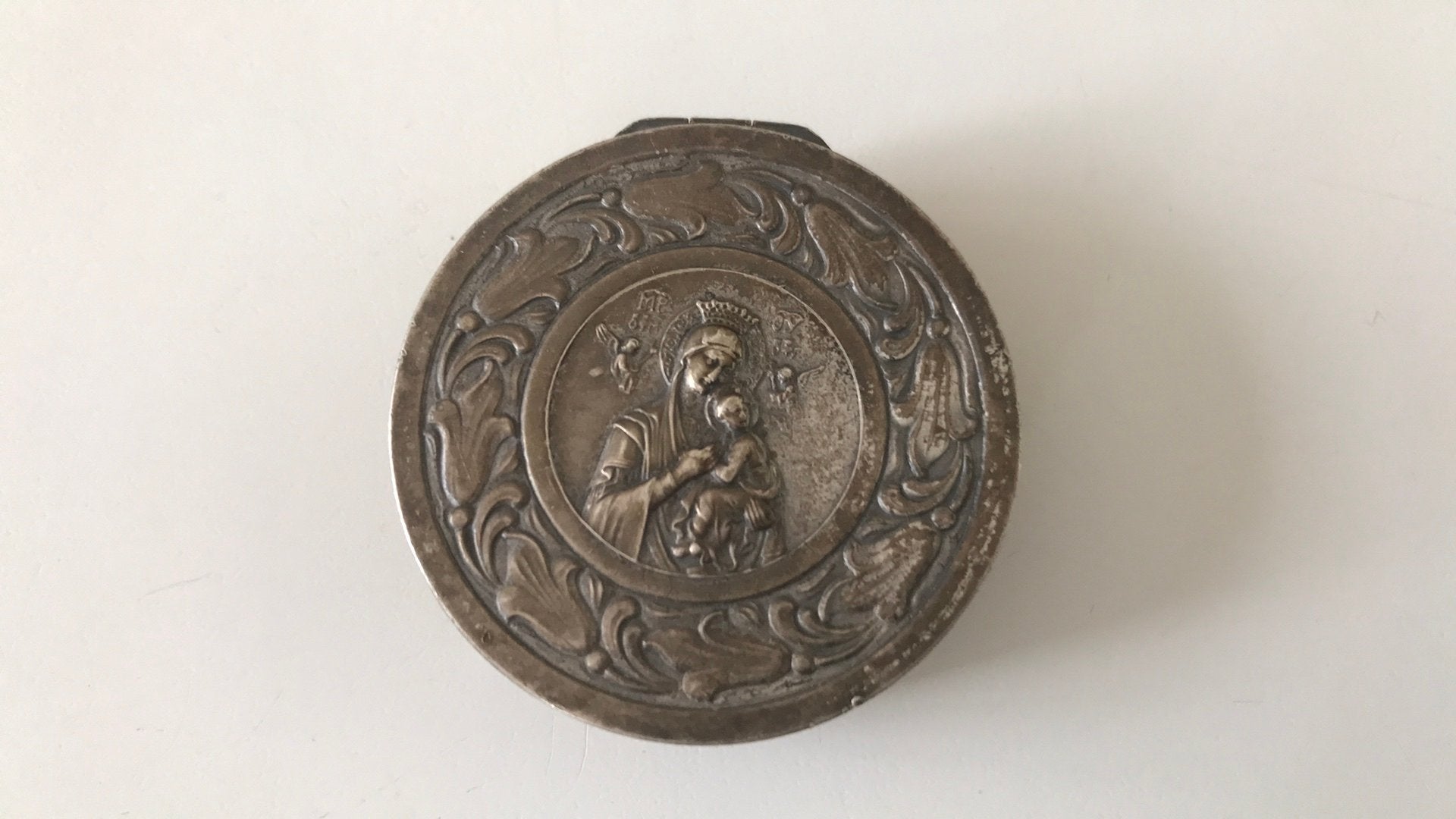 Antiek rozenkransdoosje,pillendoosje gemerkt, Antiek en Kunst, Ophalen of Verzenden