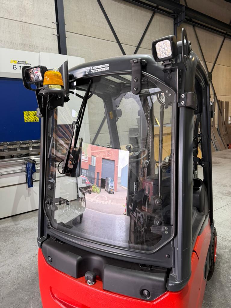 Linde heftruck voorraam / voorruit + achterraam /achterruit, Ophalen, Zo goed als nieuw