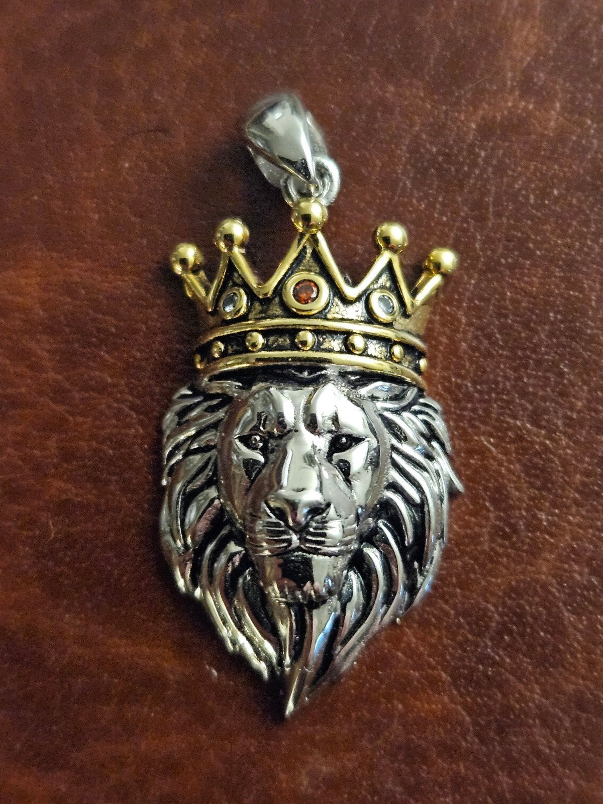Zilveren Leeuwenkop Hanger met Kroon, Met edelsteen, Ophalen of Verzenden, Zo goed als nieuw, Zilver