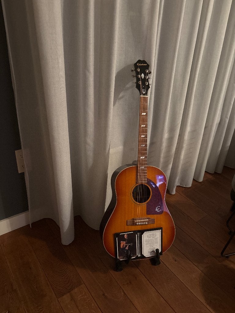 Akoestische gitaar, Muziek en Instrumenten, Snaarinstrumenten | Gitaren | Akoestisch, Ophalen, Zo goed als nieuw, Western- of Steelstringgitaar