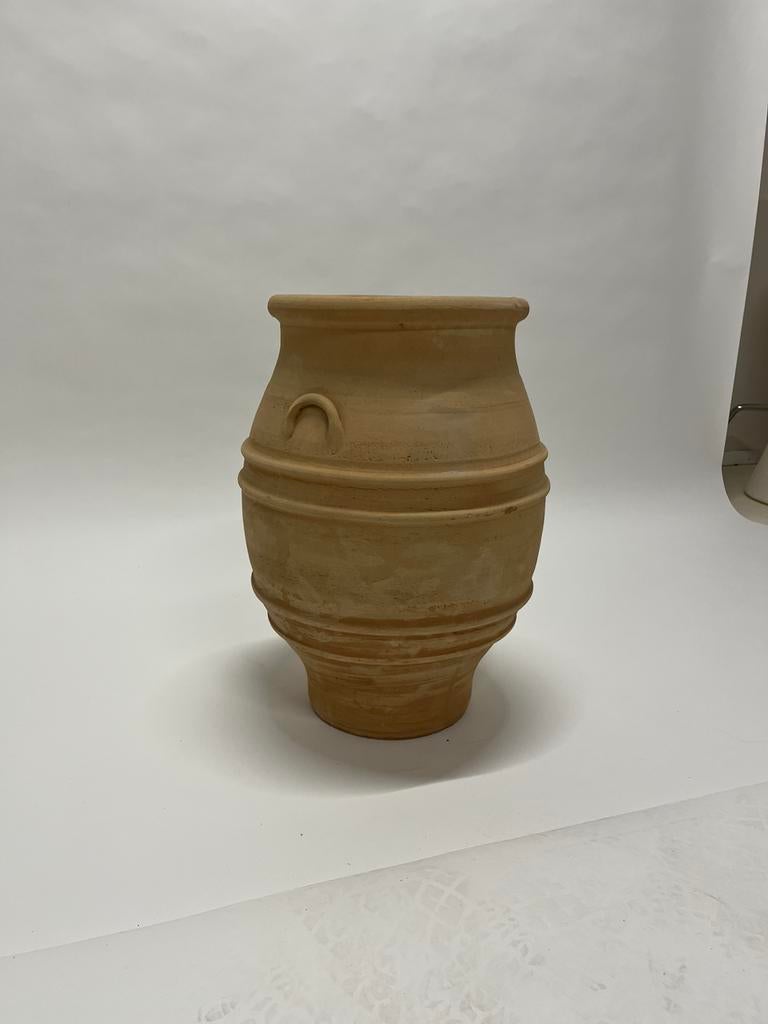 Terracotta Pot Nieuw, Ophalen