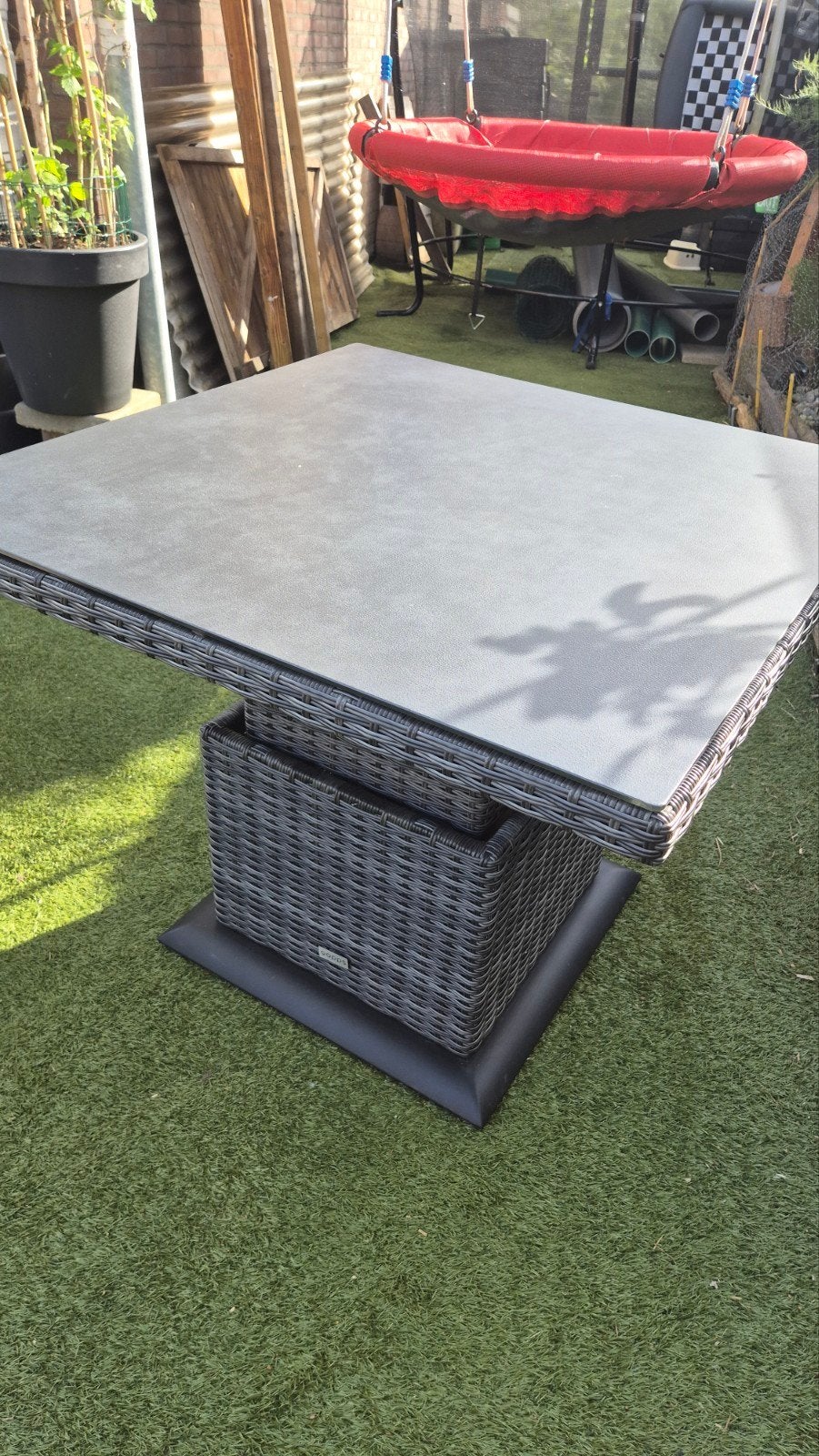 qopps miami tafel, Tuin en Terras, Ophalen, Zo goed als nieuw, Vierkant, Kunststof