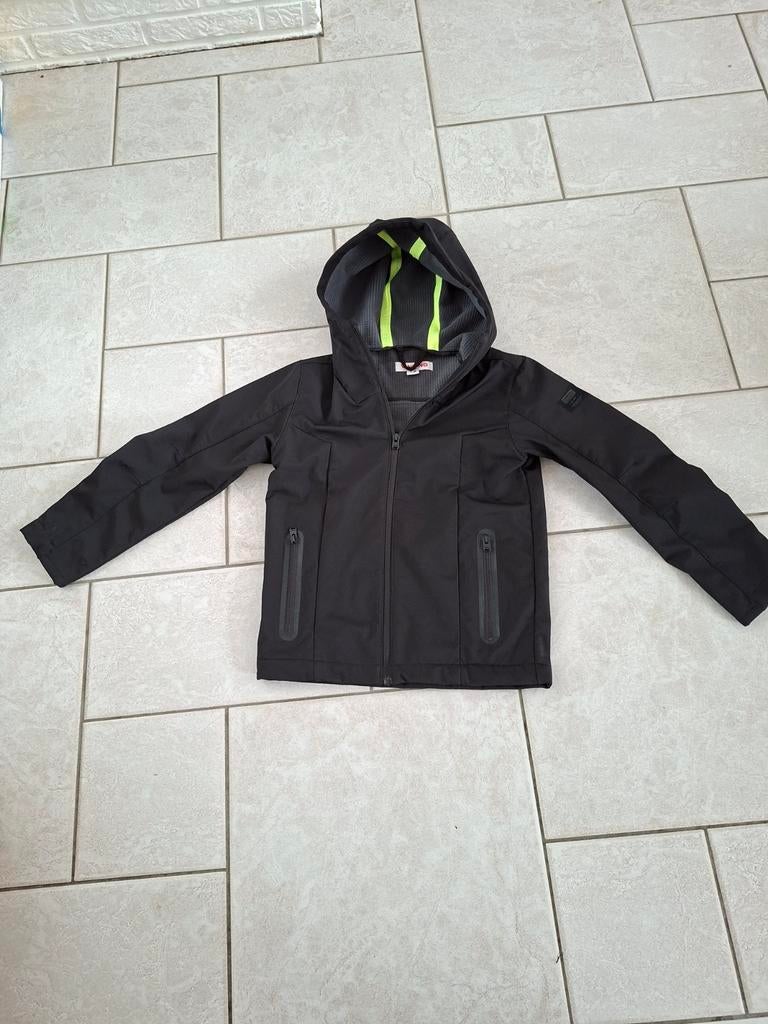 VINGINO SOFTSHELL JAS Z.G.A.N MAAT 140 €12,50, Ophalen, Jongen, Jas