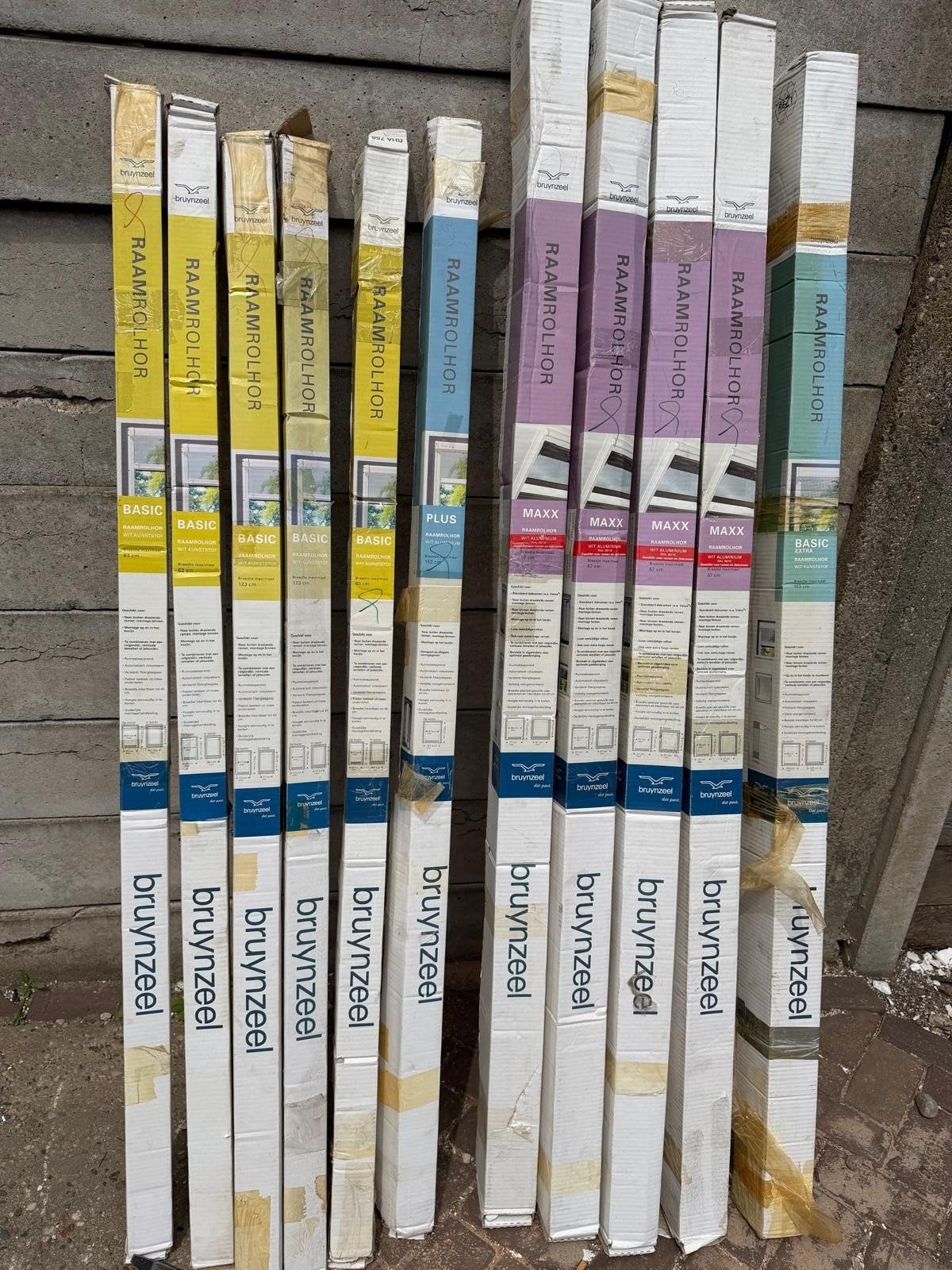 Nieuw in doos diverse raam rolhor bruynzeel, Ophalen, Nieuw, Minder dan 200 cm