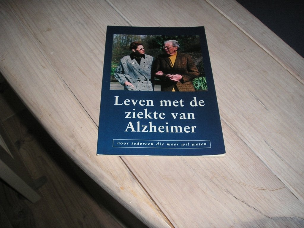 Leven met de ziekte van Alzheimer, Ophalen of Verzenden, Gelezen, Natuurwetenschap