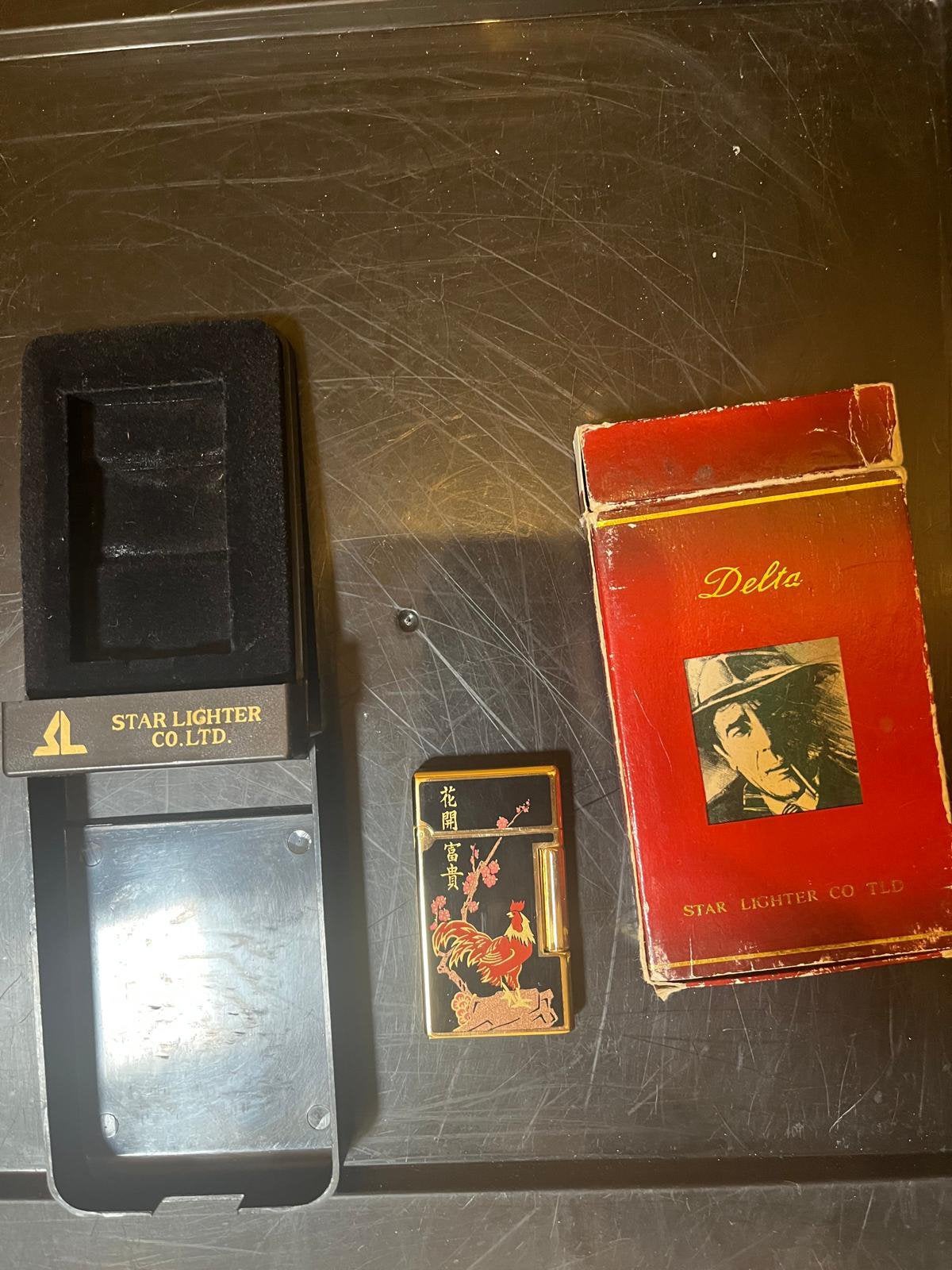 Delta Star Lighter jaren 70 incl. doos, Ophalen of Verzenden, Nieuw, Aansteker