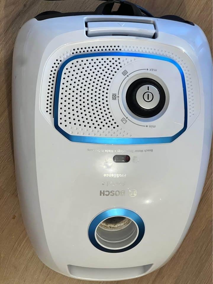 Bosch Serie 4 ProSilence stofzuiger – defect, Ophalen, Niet werkend, Bosch