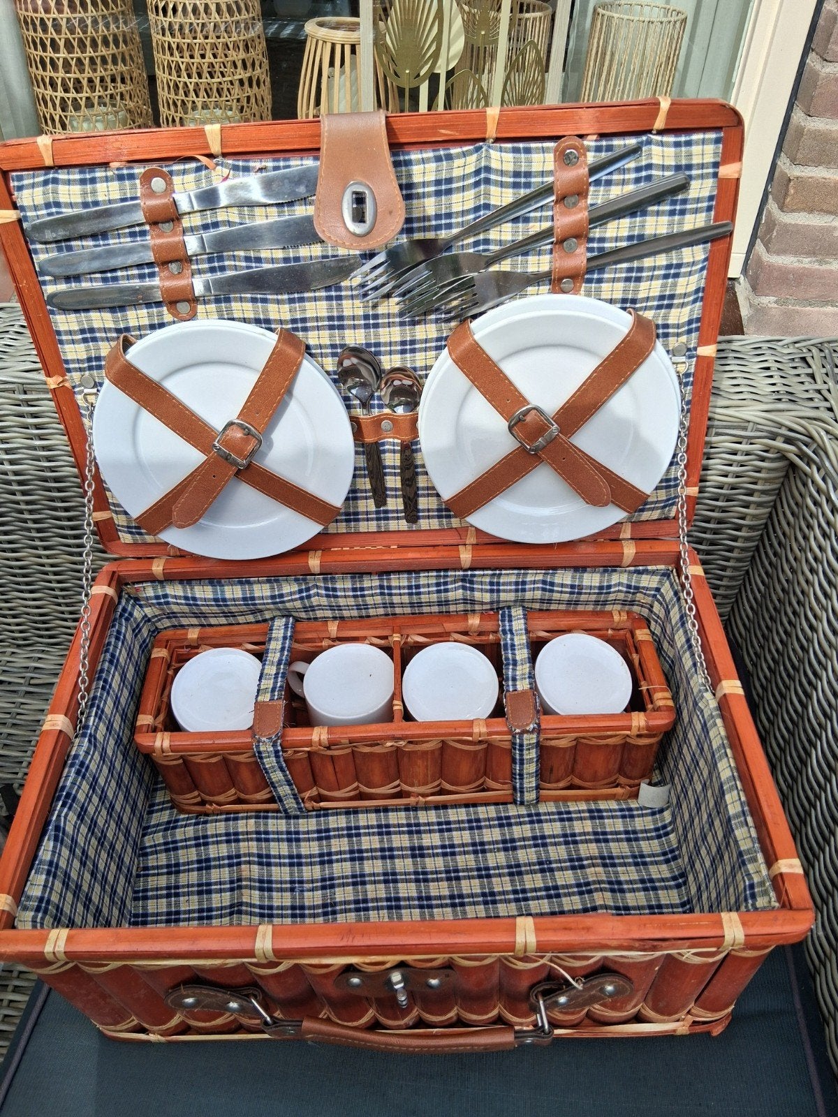 picknickmand, Ophalen