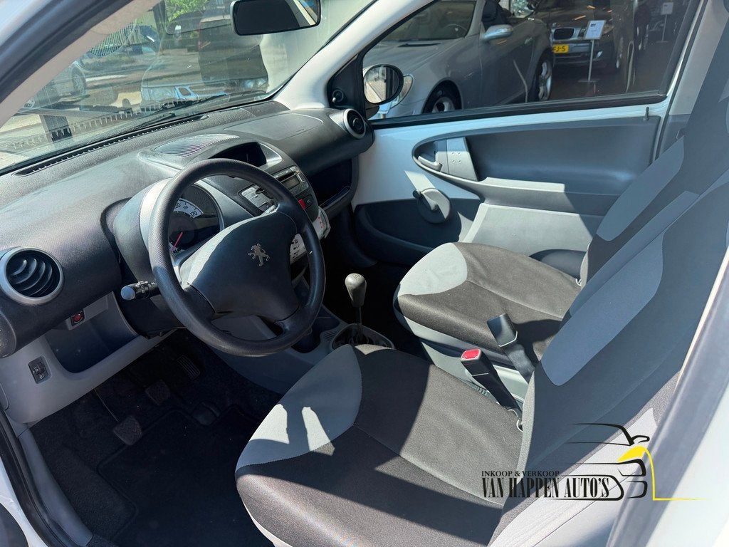 Peugeot 107 1.0-12V XR / apk 7-2027, Voorwielaandrijving, Euro 5, Gebruikt, 4 stoelen