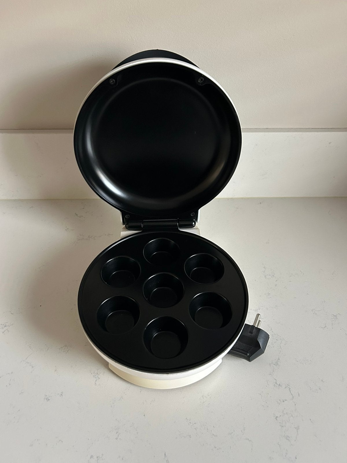 Cupcake/poffertjes maker, Ophalen, Zo goed als nieuw, Cupcakes, Bakvorm