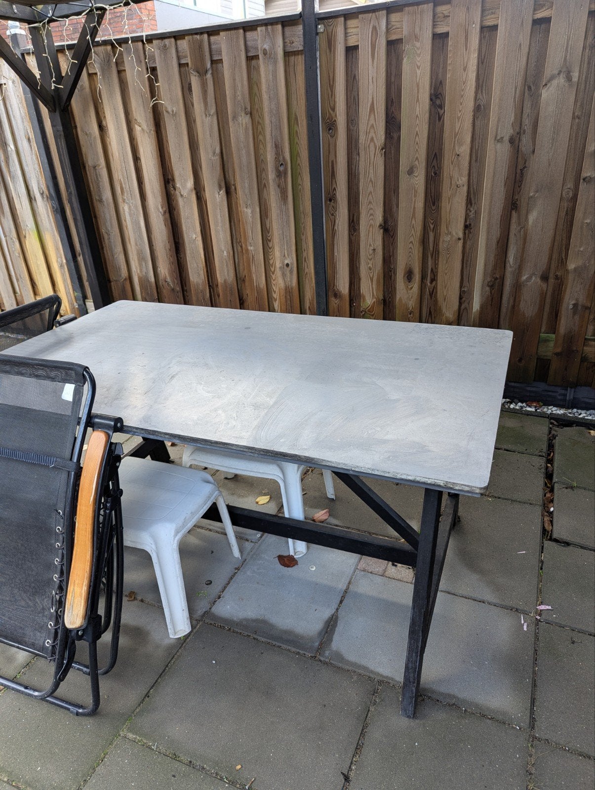 Grote tuintafel - Ideaal voor buiten, Ophalen, Gebruikt, Rechthoekig, Overige materialen