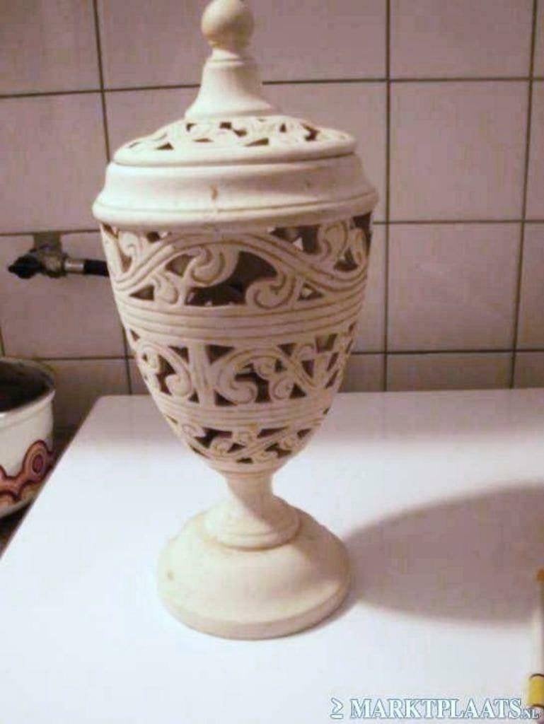 Vintage /Brocante keramische waxinelichthouder / dekselpot, Overige kleuren, Met deksel, Nieuw, Ophalen of Verzenden