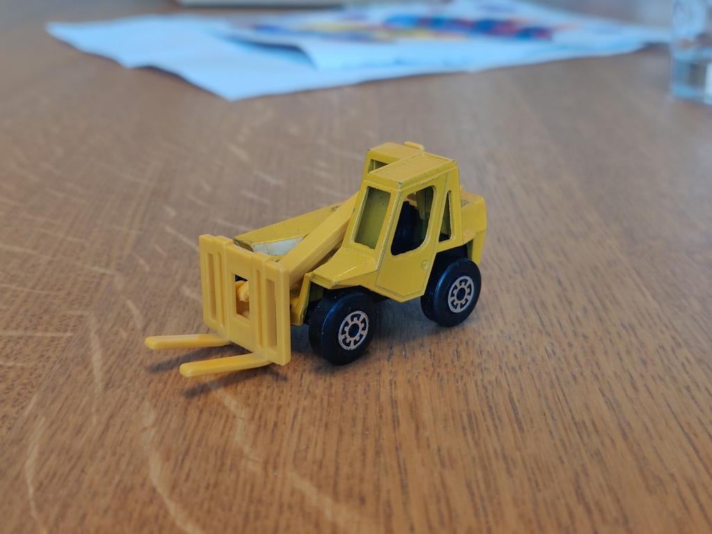 Matchbox Sambron Jacklift GEEL, Ophalen of Verzenden, Zo goed als nieuw, Auto