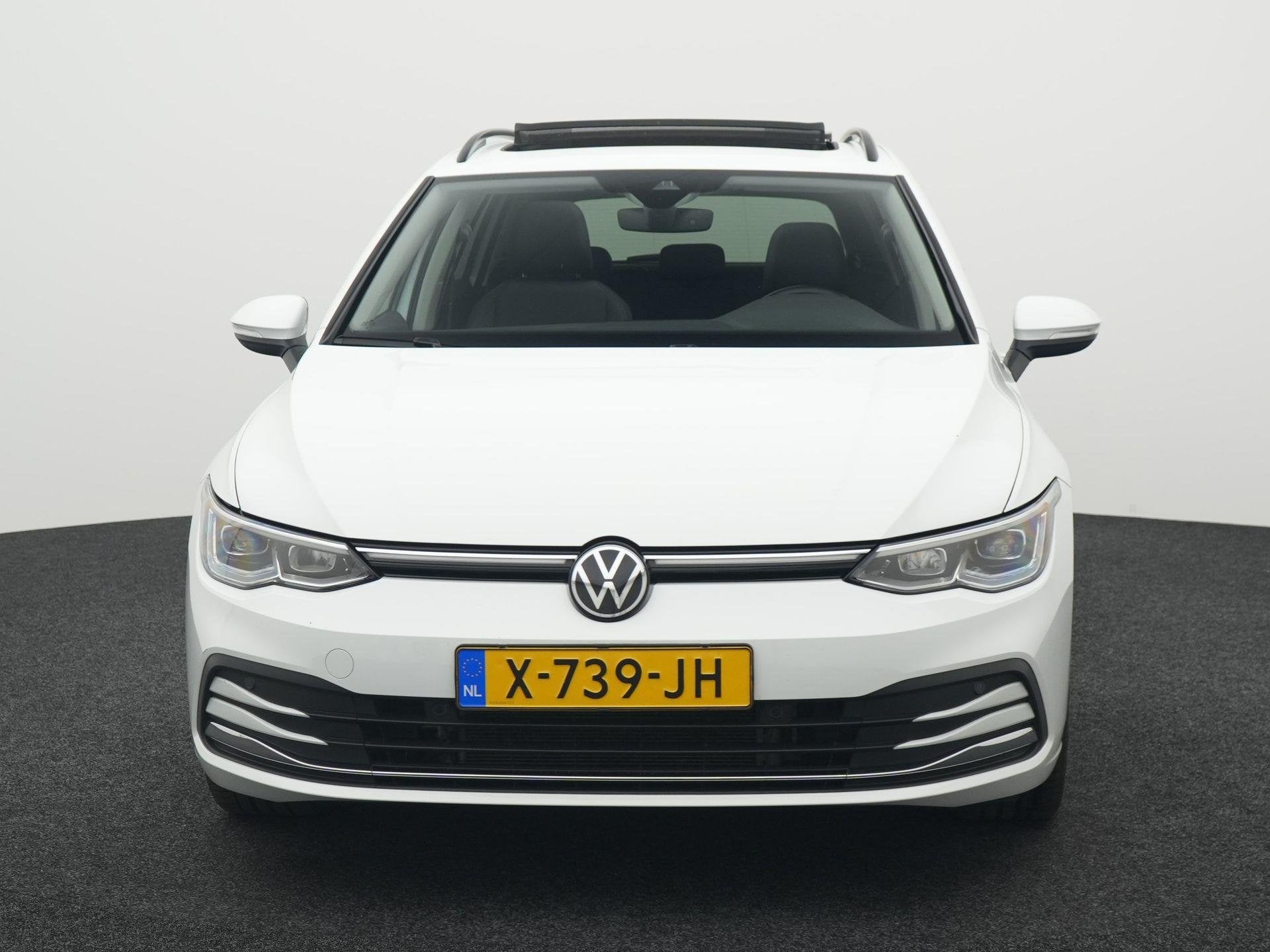 Volkswagen Golf Variant 1.5 eTSI Business AUTOMAAT | PANORAM, 12 maanden, Stof, 4 cilinders, Wit
