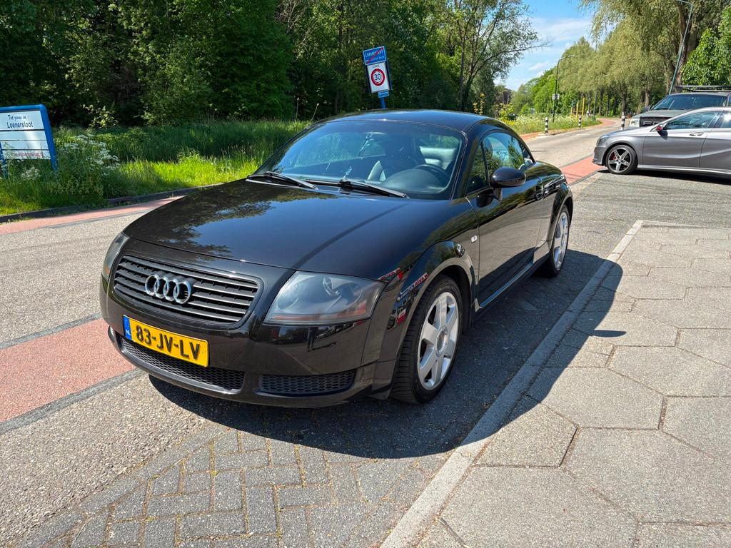 Audi TT 1.8 5V Turbo, Voorwielaandrijving, Gebruikt, Zwart, 4 cilinders