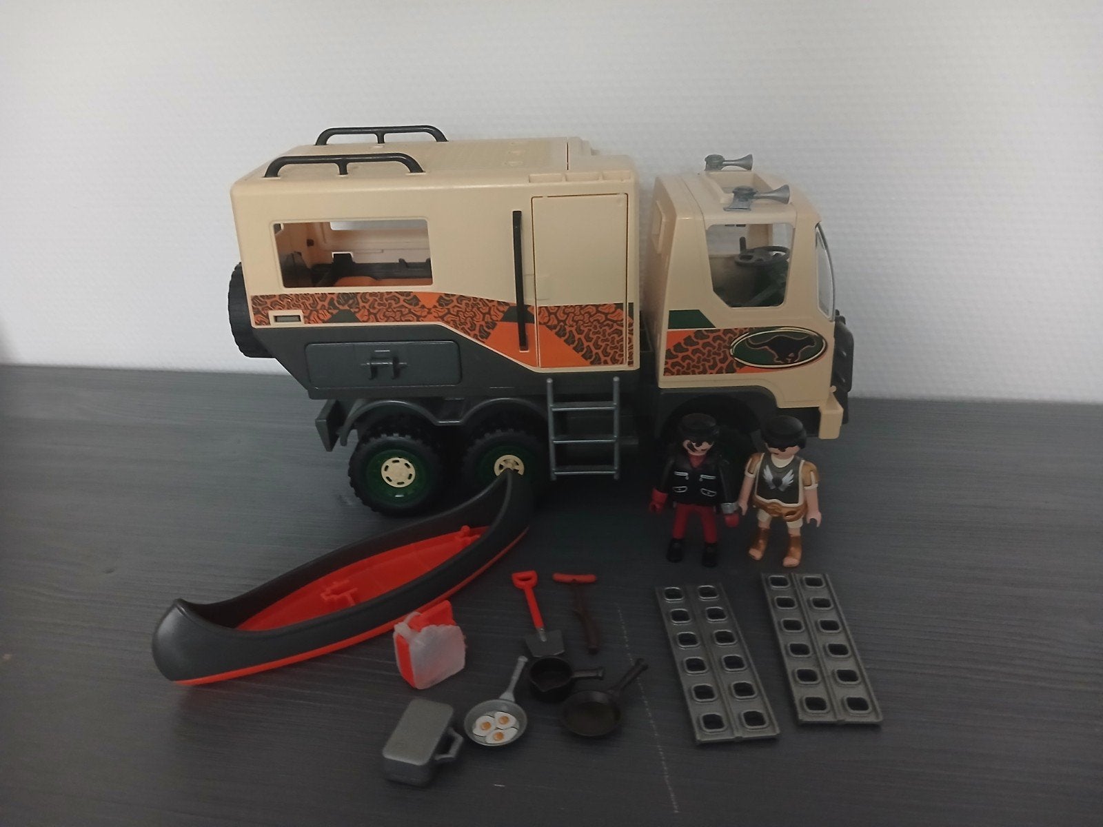 Playmobil Adventure Truck met accessoires, Ophalen, Gebruikt