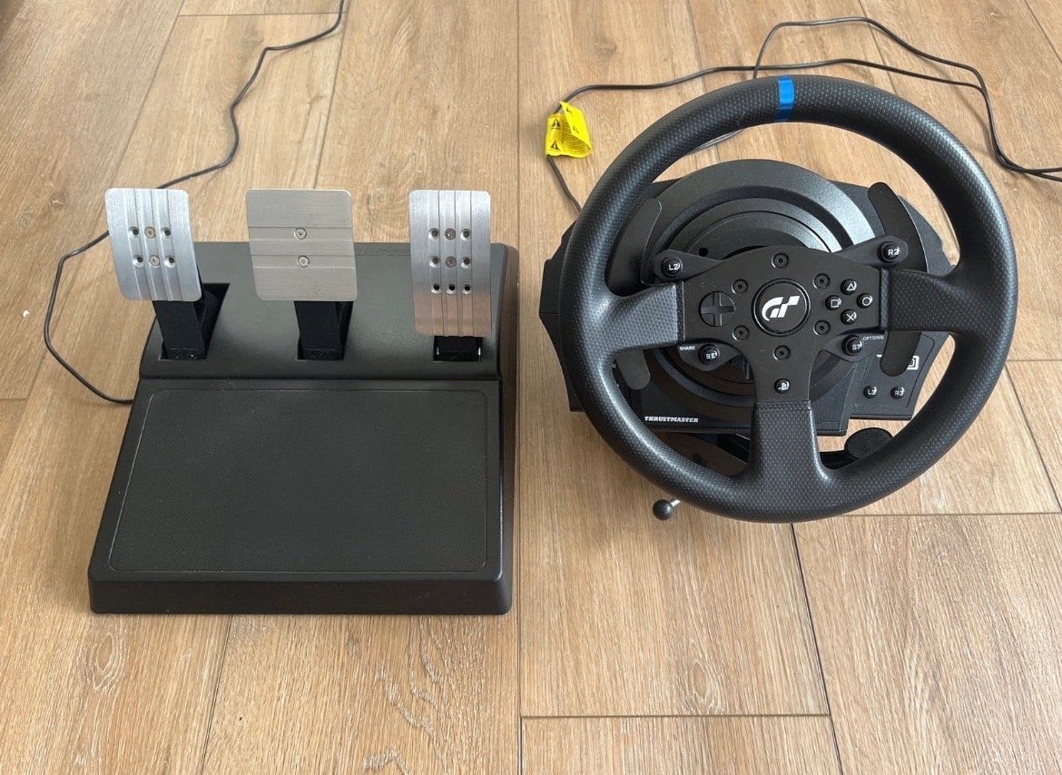 Thrustmaster T300 RS GT Edition racestuur / pedalen, Ophalen of Verzenden, Overige merken, Zo goed als nieuw