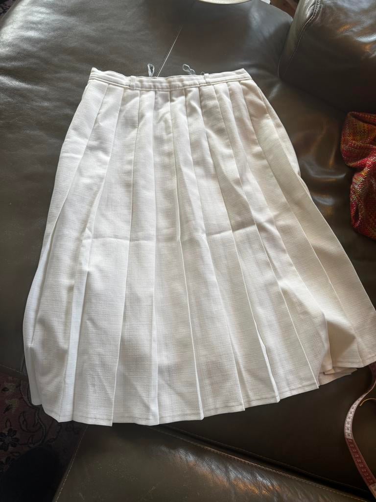 Vintage beige/roomwitte  plooirok - maat 42, Overige kleuren, Maat 42/44 (L), Ophalen of Verzenden, Zo goed als nieuw