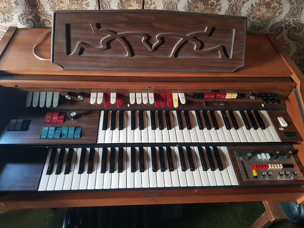 Farfisa prachtig orgel, Ophalen
