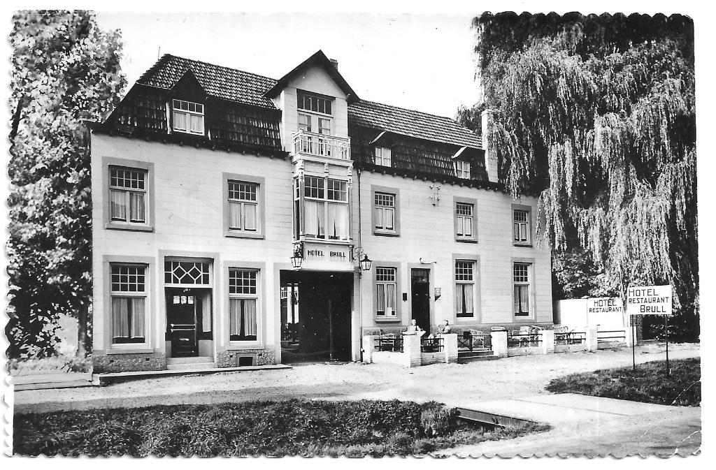 AK Mechelen - Hotel Restaurant "BRULL", Verzenden, 1960 tot 1980, Gelopen, Limburg