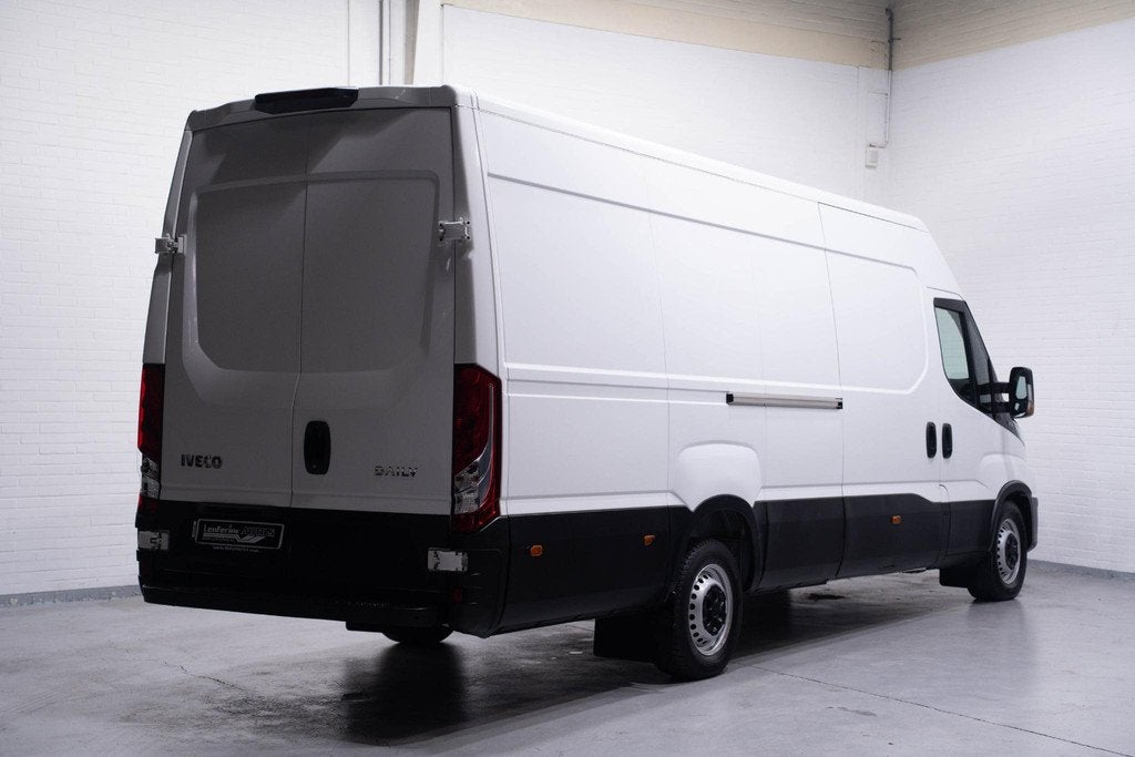 Iveco Daily 35S16 160 pk L4H2 Jumbo / XXL Airco ECC Laadruim, Gebruikt, Iveco, Bedrijf, Lease